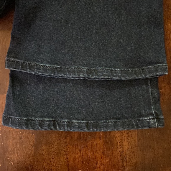 NWOT KanCan Dark Wash Highwaisted Bootcut Denim Jeans with Distressed Knees - Picture 5 of 6